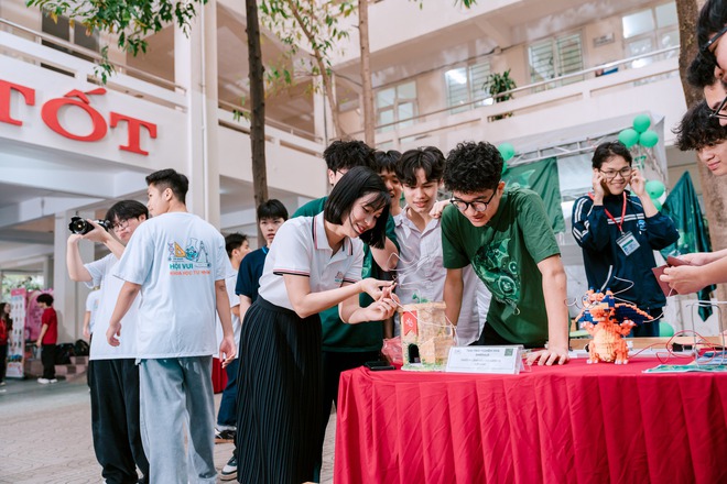 Ai cũng bảo các môn KHTN là khô khan, nhưng học nhà cái hi88 ngôi trường 