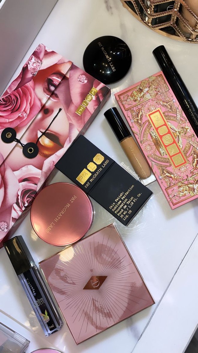 Thời kỳ độc chiếm của mỹ phẩm Hàn đã không còn: Đồ High-end khiến giới trẻ phát cuồng ra sao ?- Ảnh 20. Thời kỳ độc chiếm của mỹ phẩm Hàn đã không còn: Đồ High-end khiến giới trẻ phát cuồng ra sao ?- Ảnh 20.
