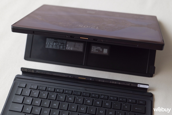 Trải nghiệm ASUS ROG Flow Z13 (2025): Loại bỏ GPU rời để đổi lấy giá trị khác là bước đi liều lĩnh cho một chiếc tablet-laptop chơi game- Ảnh 12. Trải nghiệm ASUS ROG Flow Z13 (2025): Loại bỏ GPU rời để đổi lấy giá trị khác là bước đi liều lĩnh cho một chiếc tablet-laptop chơi game- Ảnh 12.