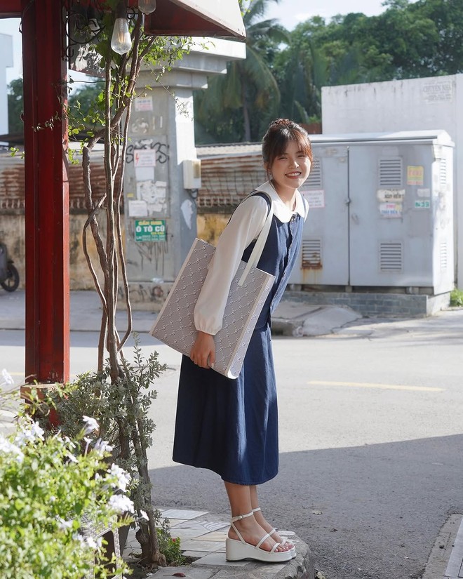 Mỹ nhân Việt đang viral vì có visual cực giống Han So Hee, style đời thường nhìn thấy cưng- Ảnh 9. Mỹ nhân Việt đang viral vì có visual cực giống Han So Hee, style đời thường nhìn thấy cưng- Ảnh 9.