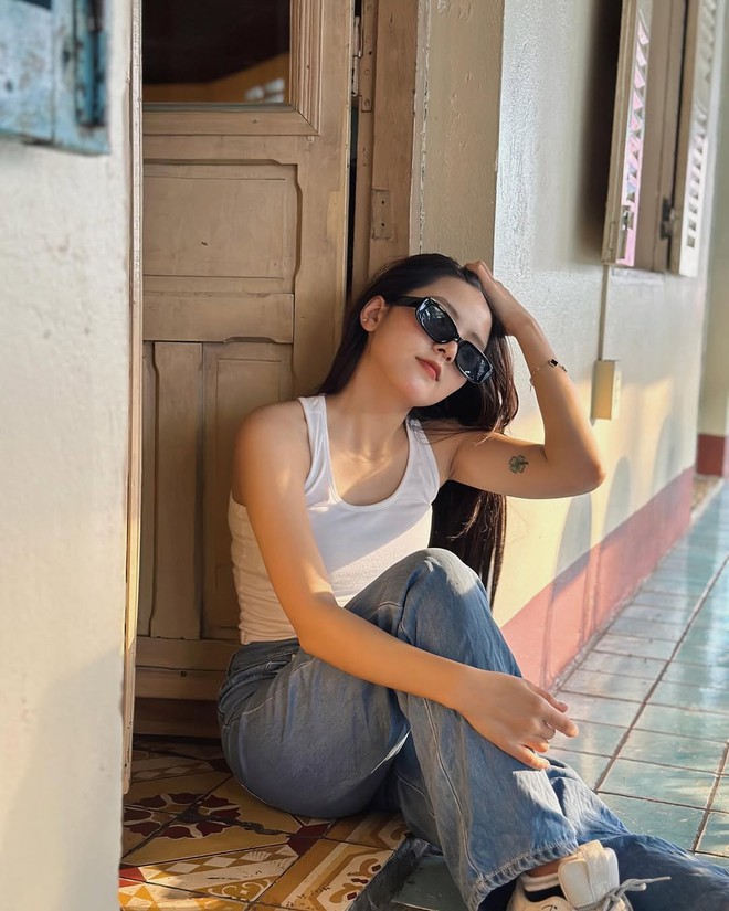 Mỹ nhân Việt đang viral vì có visual cực giống Han So Hee, style đời thường nhìn thấy cưng- Ảnh 12. Mỹ nhân Việt đang viral vì có visual cực giống Han So Hee, style đời thường nhìn thấy cưng- Ảnh 12.