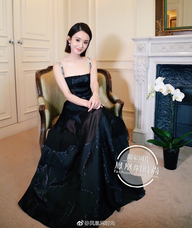 Viral lại ảnh quá khứ của đại sứ Dior bị ghét nhất- Ảnh 11. Viral lại ảnh quá khứ của đại sứ Dior bị ghét nhất- Ảnh 11.