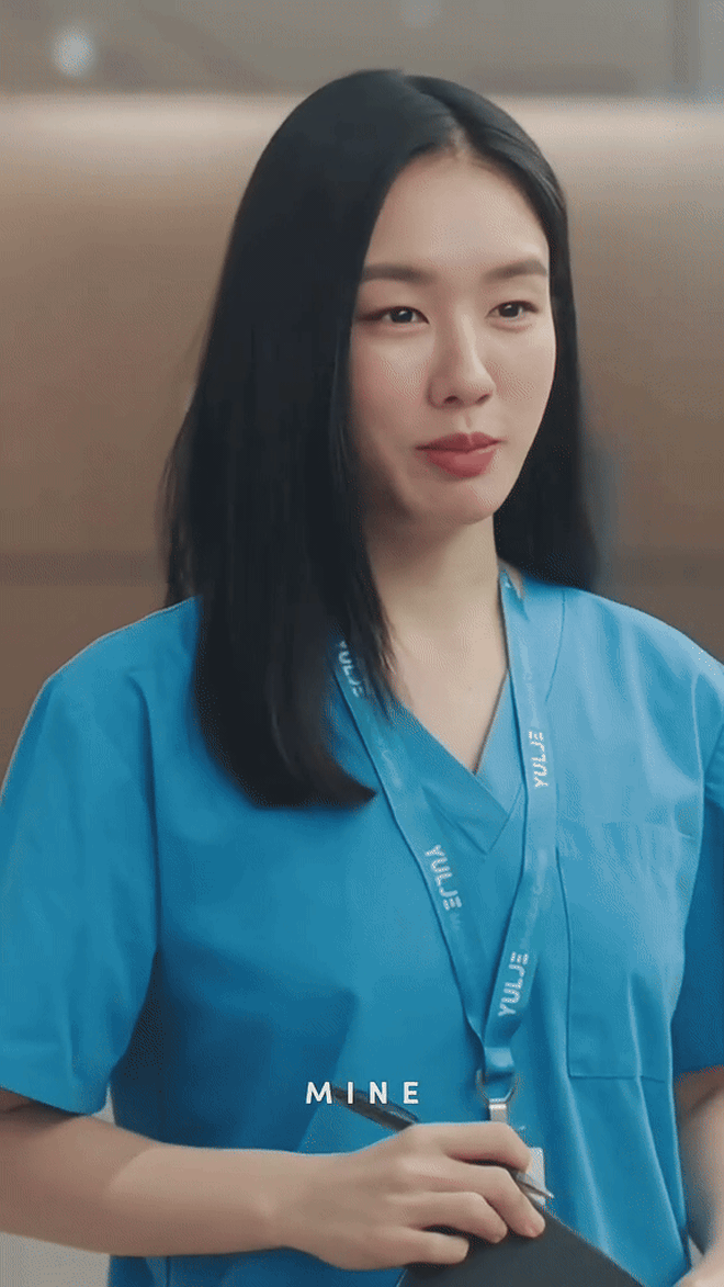 Ngôi sao Hospital Playlist lột xác khó nhận ra, kết quả của giảm cân hay "dao kéo"?- Ảnh 3. Ngôi sao Hospital Playlist lột xác khó nhận ra, kết quả của giảm cân hay "dao kéo"?- Ảnh 3.