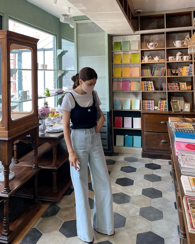 CEO của brand thời trang phối những item đơn giản thành loạt outfit hút mắt, phụ nữ trên dưới 40 tuổi đều nên tham khảo- Ảnh 8. CEO của brand thời trang phối những item đơn giản thành loạt outfit hút mắt, phụ nữ trên dưới 40 tuổi đều nên tham khảo- Ảnh 8.