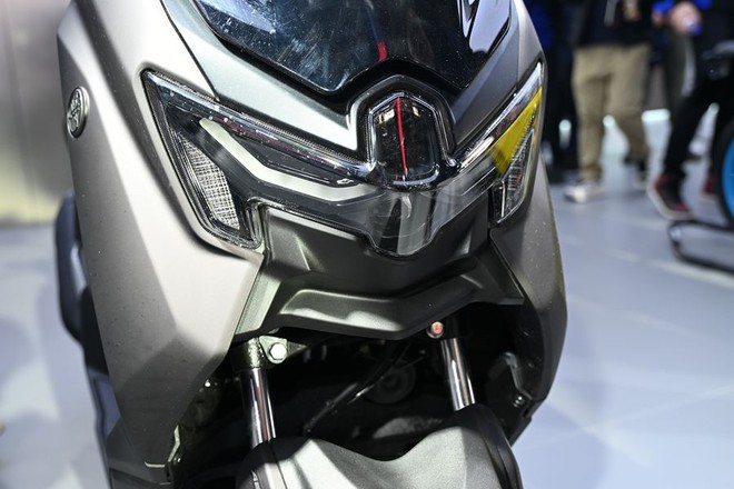 Tái xuất sau gần 10 năm vắng bóng, Yamaha NMAX155 chính thức được ra mắt, nhưng vẫn khó có cửa cạnh tranh tại thị trường Việt!- Ảnh 2. Tái xuất sau gần 10 năm vắng bóng, Yamaha NMAX155 chính thức được ra mắt, nhưng vẫn khó có cửa cạnh tranh tại thị trường Việt!- Ảnh 2.