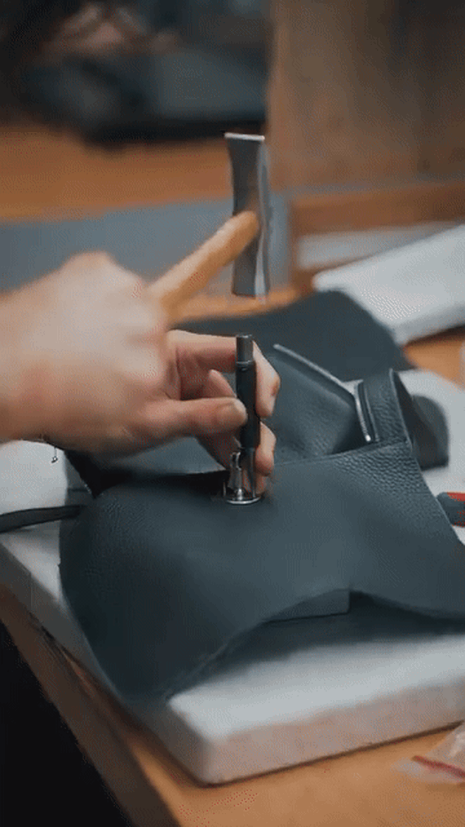 Các “pháp sư Trung Hoa” bán Hermès Birkin chỉ 42 triệu đồng với cam đoan "y hãng": Tin được không?- Ảnh 10. Các “pháp sư Trung Hoa” bán Hermès Birkin chỉ 42 triệu đồng với cam đoan "y hãng": Tin được không?- Ảnh 10.