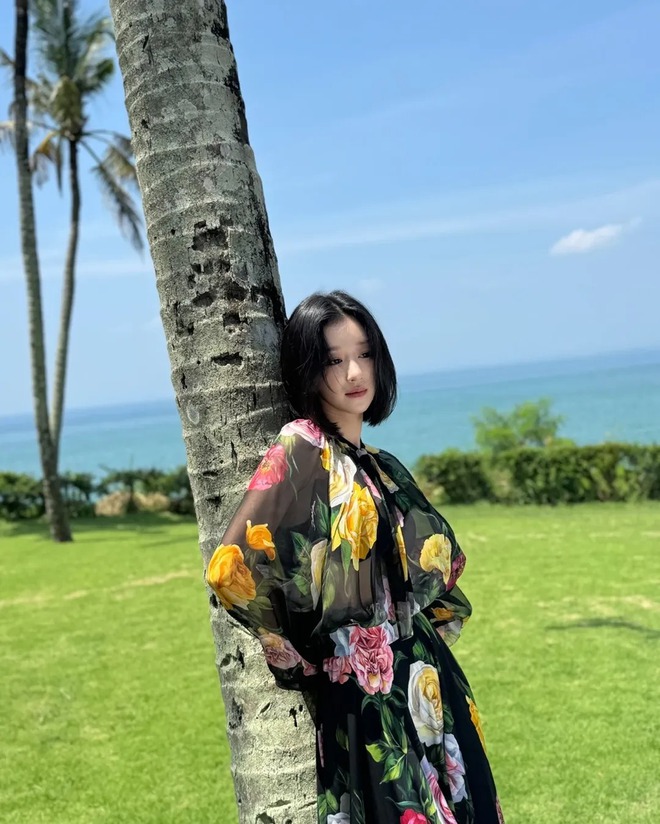 Seo Ye Ji "bẹo hình bẹo dạng" trong show mới, visual tuổi 35 thế nào mà netizen ồ ạt đòi trở lại?- Ảnh 10. Seo Ye Ji "bẹo hình bẹo dạng" trong show mới, visual tuổi 35 thế nào mà netizen ồ ạt đòi trở lại?- Ảnh 10.