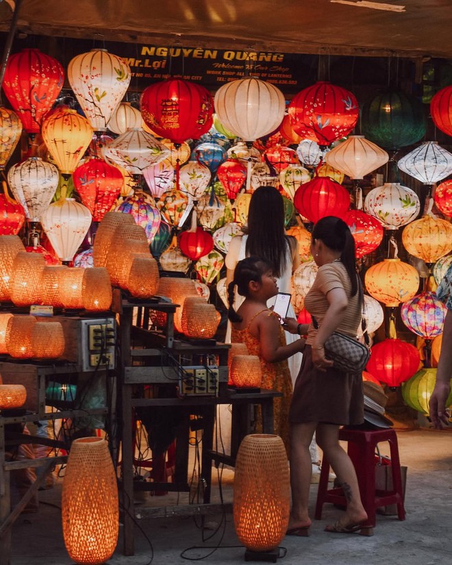 Có một Việt Nam “được lòng thế giới” đến vậy: Hội An, Côn Đảo lên bảng vàng hiếu khách 2025- Ảnh 4. Có một Việt Nam “được lòng thế giới” đến vậy: Hội An, Côn Đảo lên bảng vàng hiếu khách 2025- Ảnh 4.