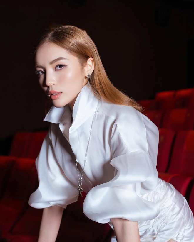 Kỳ Duyên sai quá sai khi thay đổi điểm này trên gương mặt- Ảnh 11. Kỳ Duyên sai quá sai khi thay đổi điểm này trên gương mặt- Ảnh 11.