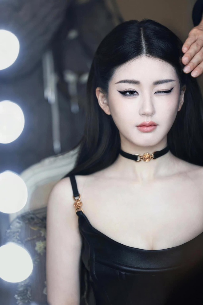 Hiếm gặp trường hợp "oái ăm" như Triệu Lộ Tư- Ảnh 11.