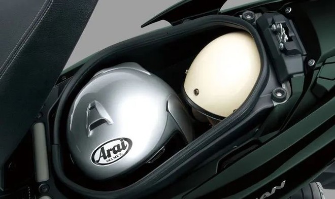Suzuki bất ngờ ra mắt mẫu xe tay ga khiến nhiều người phải 'yêu' ngay từ cái nhìn đầu tiên- Ảnh 6. Suzuki bất ngờ ra mắt mẫu xe tay ga khiến nhiều người phải 'yêu' ngay từ cái nhìn đầu tiên- Ảnh 6.