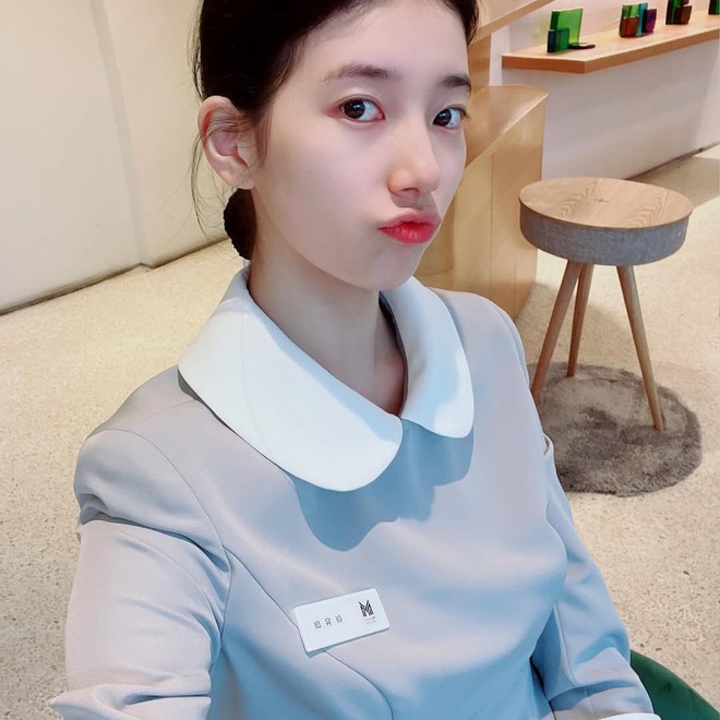 Tưởng thiếu bước makeup này sẽ kém xinh, ai ngờ lại thành 'trend hack tuổi' của hội sao Hàn- Ảnh 7. Tưởng thiếu bước makeup này sẽ kém xinh, ai ngờ lại thành 'trend hack tuổi' của hội sao Hàn- Ảnh 7.