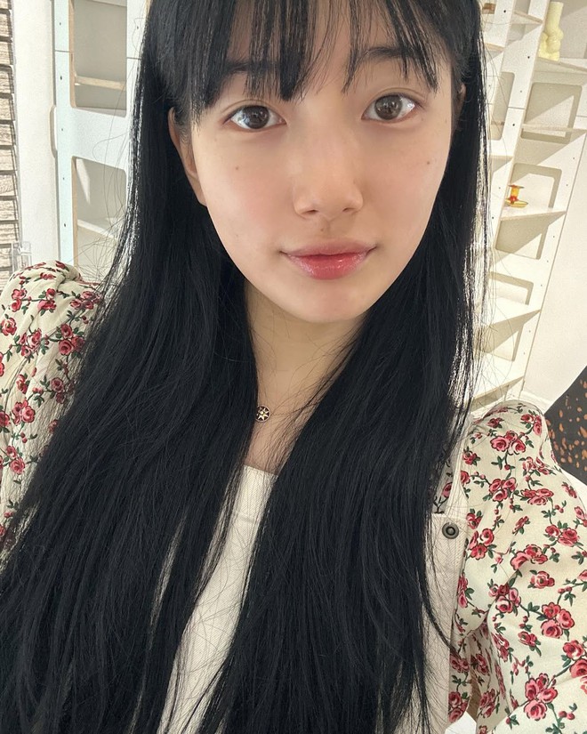 Tưởng thiếu bước makeup này sẽ kém xinh, ai ngờ lại thành 'trend hack tuổi' của hội sao Hàn- Ảnh 8. Tưởng thiếu bước makeup này sẽ kém xinh, ai ngờ lại thành 'trend hack tuổi' của hội sao Hàn- Ảnh 8.