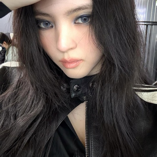 Tưởng thiếu bước makeup này sẽ kém xinh, ai ngờ lại thành 'trend hack tuổi' của hội sao Hàn- Ảnh 16. Tưởng thiếu bước makeup này sẽ kém xinh, ai ngờ lại thành 'trend hack tuổi' của hội sao Hàn- Ảnh 16.