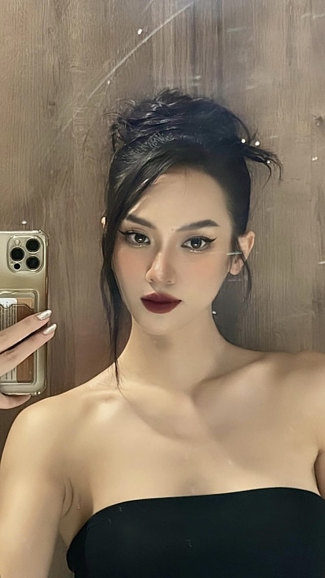 Một Á hậu Việt công khai từng kiếm 200 triệu/tháng rất đơn giản, hoá ra là “nữ hoàng lookbook” một thời- Ảnh 18. Một Á hậu Việt công khai từng kiếm 200 triệu/tháng rất đơn giản, hoá ra là “nữ hoàng lookbook” một thời- Ảnh 18.
