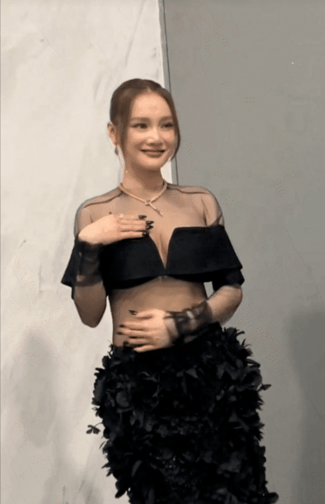 Nhã Phương bớt gầy nhờ lên đồ xinh như búp bê, netizen vẫn soi ra 1 điểm trừ- Ảnh 9.