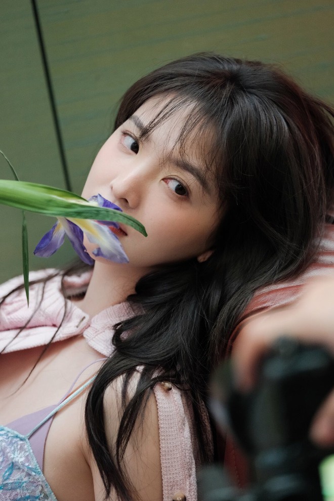 "Mỹ nữ hậu trường" đang khiến bao người say đắm, ảnh chưa chỉnh sửa át hết ảnh tạp chí- Ảnh 7. "Mỹ nữ hậu trường" đang khiến bao người say đắm, ảnh chưa chỉnh sửa át hết ảnh tạp chí- Ảnh 7.