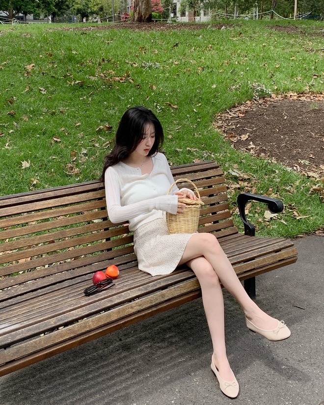 5 mẫu giày mùa hè sành điệu từ dạo phố tới đi du lịch- Ảnh 8. 5 mẫu giày mùa hè sành điệu từ dạo phố tới đi du lịch- Ảnh 8.