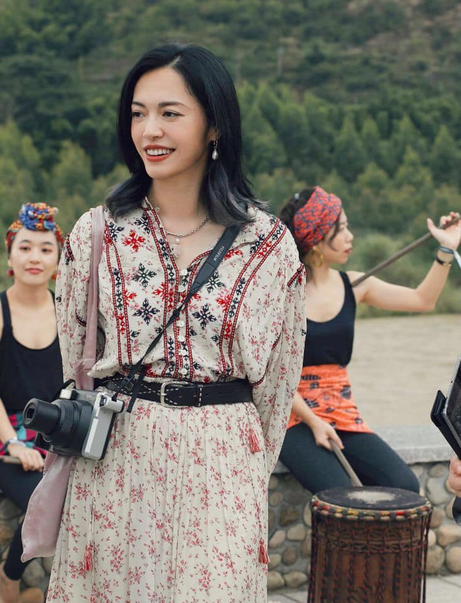 5 mỹ nhân Cbiz là “khắc tinh” với nụ cười: Lưu Diệc Phi chưa bằng trùm cuối- Ảnh 36. 5 mỹ nhân Cbiz là “khắc tinh” với nụ cười: Lưu Diệc Phi chưa bằng trùm cuối- Ảnh 36.