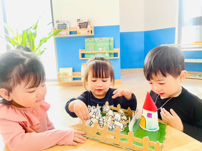 Thầy giáo mầm non có profile khủng: Từng du học Mỹ rồi về nước làm kỹ sư dữ liệu, nói 1 câu quá thấm về "định kiến giới"!- Ảnh 3. Thầy giáo mầm non có profile khủng: Từng du học Mỹ rồi về nước làm kỹ sư dữ liệu, nói 1 câu quá thấm về "định kiến giới"!- Ảnh 3.