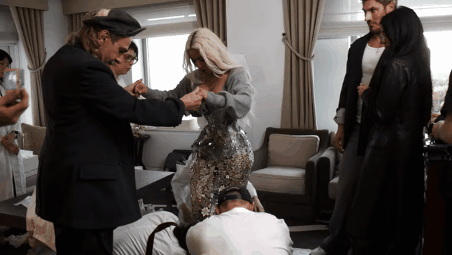 Dấu ấn kinh hoàng Kim Kardashian phải chịu để có vòng eo nhỏ vô thực: "Tôi chưa bao giờ cảm thấy đau đớn đến vậy"- Ảnh 9. Dấu ấn kinh hoàng Kim Kardashian phải chịu để có vòng eo nhỏ vô thực: "Tôi chưa bao giờ cảm thấy đau đớn đến vậy"- Ảnh 9.