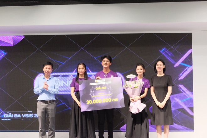 9 dự án sinh viên bước ra từ chương trình tăng tốc khởi nghiệp tạo tác động xã hội VSIS 2024- Ảnh 5. 9 dự án sinh viên bước ra từ chương trình tăng tốc khởi nghiệp tạo tác động xã hội VSIS 2024- Ảnh 5.