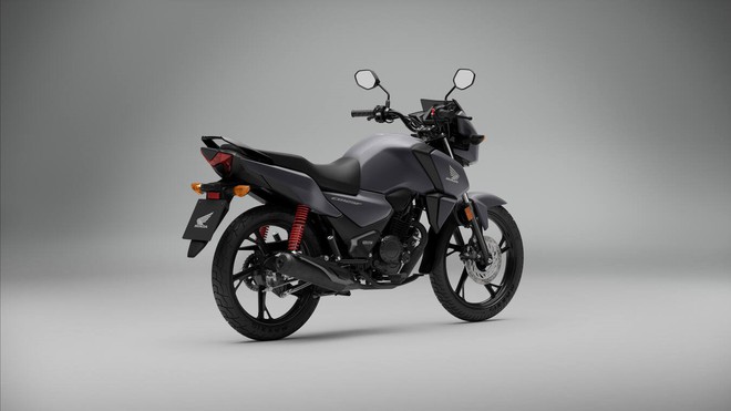 Honda trình làng mẫu xe 125cc: Tiết kiệm nhiên liệu vượt trội, mỗi lần đổ xăng có thể đi được hơn 700km- Ảnh 13. Honda trình làng mẫu xe 125cc: Tiết kiệm nhiên liệu vượt trội, mỗi lần đổ xăng có thể đi được hơn 700km- Ảnh 13.