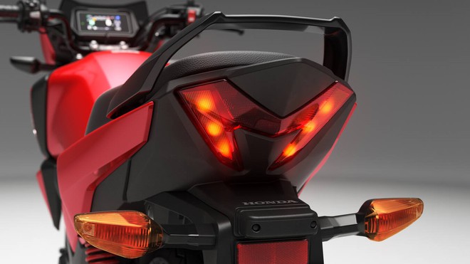 Honda trình làng mẫu xe 125cc: Tiết kiệm nhiên liệu vượt trội, mỗi lần đổ xăng có thể đi được hơn 700km- Ảnh 8. Honda trình làng mẫu xe 125cc: Tiết kiệm nhiên liệu vượt trội, mỗi lần đổ xăng có thể đi được hơn 700km- Ảnh 8.
