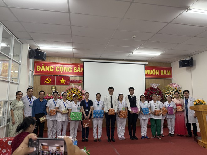 Tự hào người điều dưỡng Bệnh viện Đa khoa Sài Gòn: Âm thầm lan tỏa tình người trong nghề y- Ảnh 4. Tự hào người điều dưỡng Bệnh viện Đa khoa Sài Gòn: Âm thầm lan tỏa tình người trong nghề y- Ảnh 4.