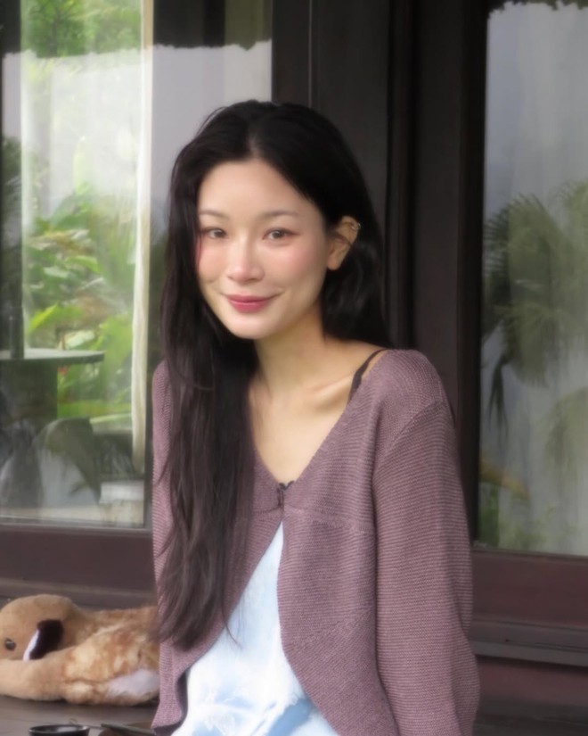 Say đắm tủ đồ của nàng fashion blogger Việt, sành điệu cỡ này thì bảo sao 700k người ấn follow- Ảnh 7. Say đắm tủ đồ của nàng fashion blogger Việt, sành điệu cỡ này thì bảo sao 700k người ấn follow- Ảnh 7.