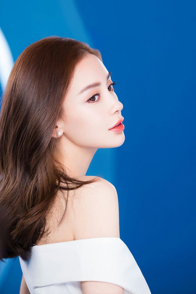 Những chiếc mũi khiến visual thăng hoa của dàn mỹ nhân Hoa ngữ, 1 nhân vật gây tranh cãi- Ảnh 3. Những chiếc mũi khiến visual thăng hoa của dàn mỹ nhân Hoa ngữ, 1 nhân vật gây tranh cãi- Ảnh 3.