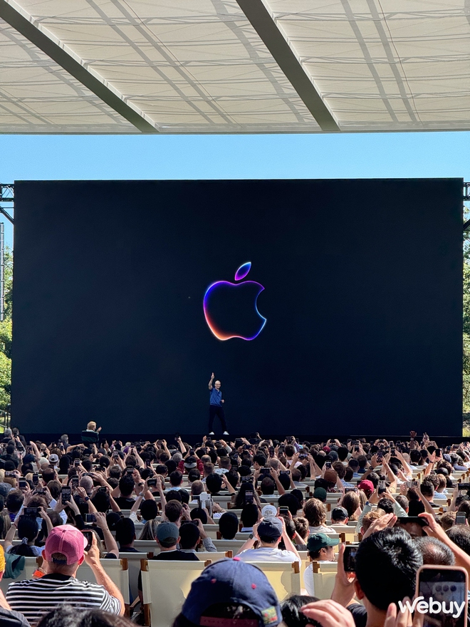 Đây là 4 tài năng trẻ thắng giải cuộc thi lập trình dành cho học sinh - sinh viên do Apple tổ chức, sẽ được tham dự sự kiện lớn sắp diễn ra tại Apple Park- Ảnh 9. Đây là 4 tài năng trẻ thắng giải cuộc thi lập trình dành cho học sinh - sinh viên do Apple tổ chức, sẽ được tham dự sự kiện lớn sắp diễn ra tại Apple Park- Ảnh 9.