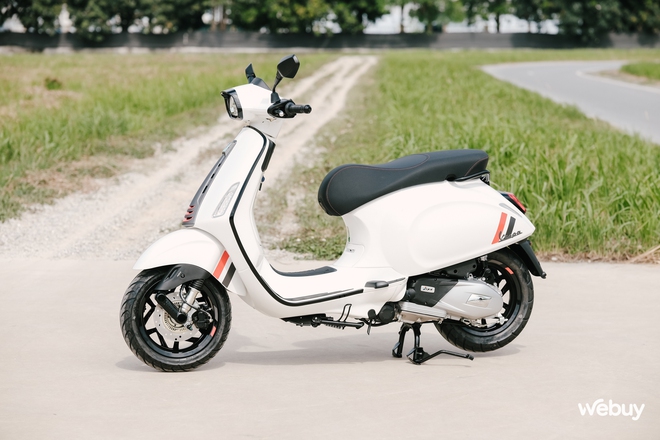 Vespa Primavera & Sprint 2025 chính thức ra mắt tại Việt Nam: Di sản gần 80 năm kết hợp với công nghệ đỉnh cao, chuẩn Vibe Gen Z!- Ảnh 8. Vespa Primavera & Sprint 2025 chính thức ra mắt tại Việt Nam: Di sản gần 80 năm kết hợp với công nghệ đỉnh cao, chuẩn Vibe Gen Z!- Ảnh 8.