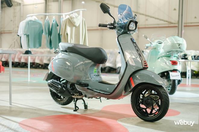 Vespa Primavera & Sprint 2025 chính thức ra mắt tại Việt Nam: Di sản gần 80 năm kết hợp với công nghệ đỉnh cao, chuẩn Vibe Gen Z!- Ảnh 5. Vespa Primavera & Sprint 2025 chính thức ra mắt tại Việt Nam: Di sản gần 80 năm kết hợp với công nghệ đỉnh cao, chuẩn Vibe Gen Z!- Ảnh 5.