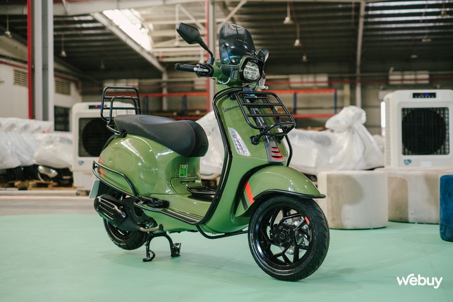 Vespa Primavera & Sprint 2025 chính thức ra mắt tại Việt Nam: Di sản gần 80 năm kết hợp với công nghệ đỉnh cao, chuẩn Vibe Gen Z!- Ảnh 7. Vespa Primavera & Sprint 2025 chính thức ra mắt tại Việt Nam: Di sản gần 80 năm kết hợp với công nghệ đỉnh cao, chuẩn Vibe Gen Z!- Ảnh 7.