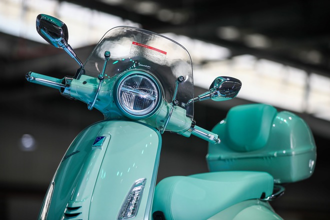 Cận cảnh Vespa Primavera & Sprint 2025 mới ra mắt tại Việt Nam: Điểm chạm của di sản và công nghệ, giá từ 84-104 triệu đồng - Ảnh 12. Cận cảnh Vespa Primavera & Sprint 2025 mới ra mắt tại Việt Nam: Điểm chạm của di sản và công nghệ, giá từ 84-104 triệu đồng - Ảnh 12.