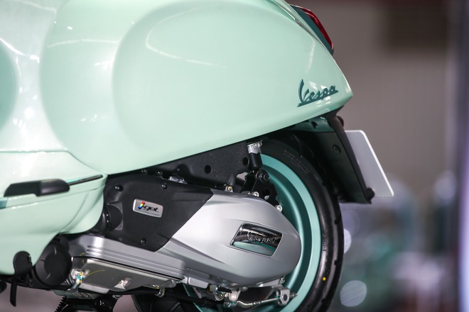 Cận cảnh Vespa Primavera & Sprint 2025 mới ra mắt tại Việt Nam: Điểm chạm của di sản và công nghệ, giá từ 84-104 triệu đồng - Ảnh 13. Cận cảnh Vespa Primavera & Sprint 2025 mới ra mắt tại Việt Nam: Điểm chạm của di sản và công nghệ, giá từ 84-104 triệu đồng - Ảnh 13.