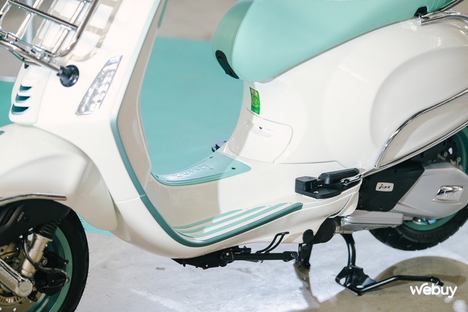 Ghé thăm nhà máy Piaggio top đầu thế giới, trải nghiệm xe: Vespa Primavera êm ái cho phái nữ, Sprint bốc mạnh cho người mê thể thao- Ảnh 6. Ghé thăm nhà máy Piaggio top đầu thế giới, trải nghiệm xe: Vespa Primavera êm ái cho phái nữ, Sprint bốc mạnh cho người mê thể thao- Ảnh 6.