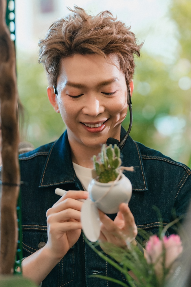 Tăng Phúc làm điều đặc biệt cho hơn 1000 người hâm mộ- Ảnh 9. Tăng Phúc làm điều đặc biệt cho hơn 1000 người hâm mộ- Ảnh 9.