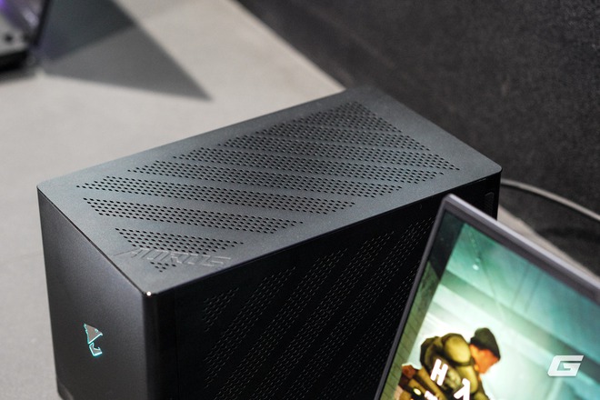 Gigabyte đem tới Computex 2025 màn hình QD-OLED 500Hz "nhanh nhất Thế giới", cùng AI Box sử dụng NVIDIA RTX 5090- Ảnh 19. Gigabyte đem tới Computex 2025 màn hình QD-OLED 500Hz "nhanh nhất Thế giới", cùng AI Box sử dụng NVIDIA RTX 5090- Ảnh 19.