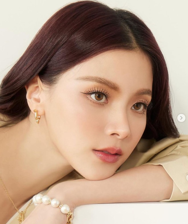 Chiếc mũi của Baifern lại trở thành tâm điểm bàn tán- Ảnh 24. Chiếc mũi của Baifern lại trở thành tâm điểm bàn tán- Ảnh 24.