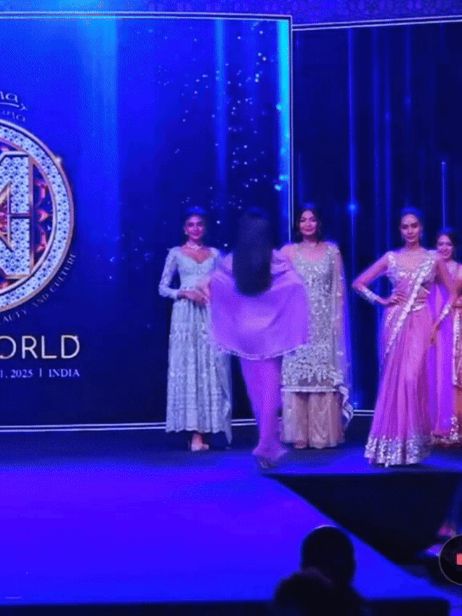 Netizen Việt tự hào về Ý Nhi: Sao tạo hình và trình catwalk lại có thể đỉnh đến vậy!- Ảnh 5. Netizen Việt tự hào về Ý Nhi: Sao tạo hình và trình catwalk lại có thể đỉnh đến vậy!- Ảnh 5.