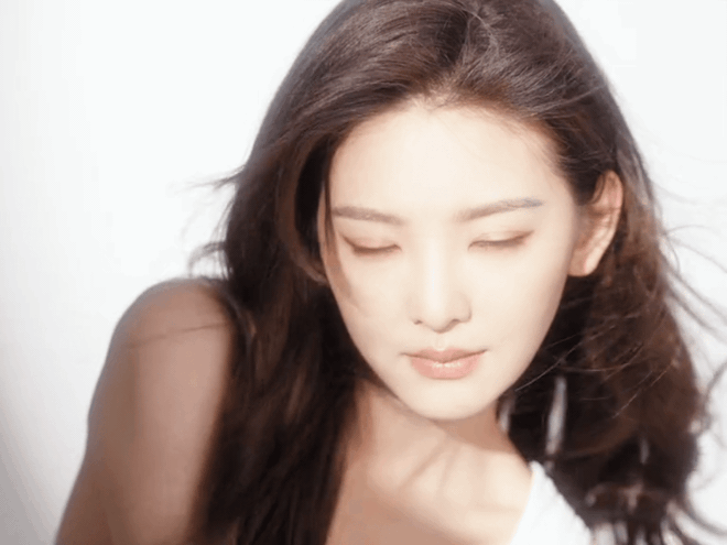 Chương Nhược Nam sexy thành công chỉ với 1 thay đổi- Ảnh 7. Chương Nhược Nam sexy thành công chỉ với 1 thay đổi- Ảnh 7.
