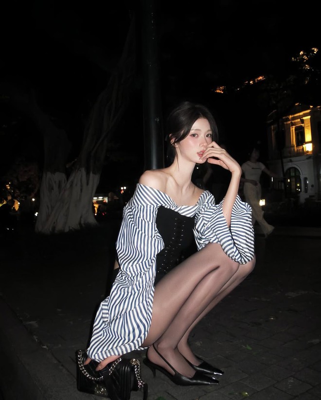 Mỹ nữ váy trắng bước lả lướt khiến dân tình điêu đứng, đang là hot girl bỗng thành “nữ chính ngôn tình”- Ảnh 11. Mỹ nữ váy trắng bước lả lướt khiến dân tình điêu đứng, đang là hot girl bỗng thành “nữ chính ngôn tình”- Ảnh 11.
