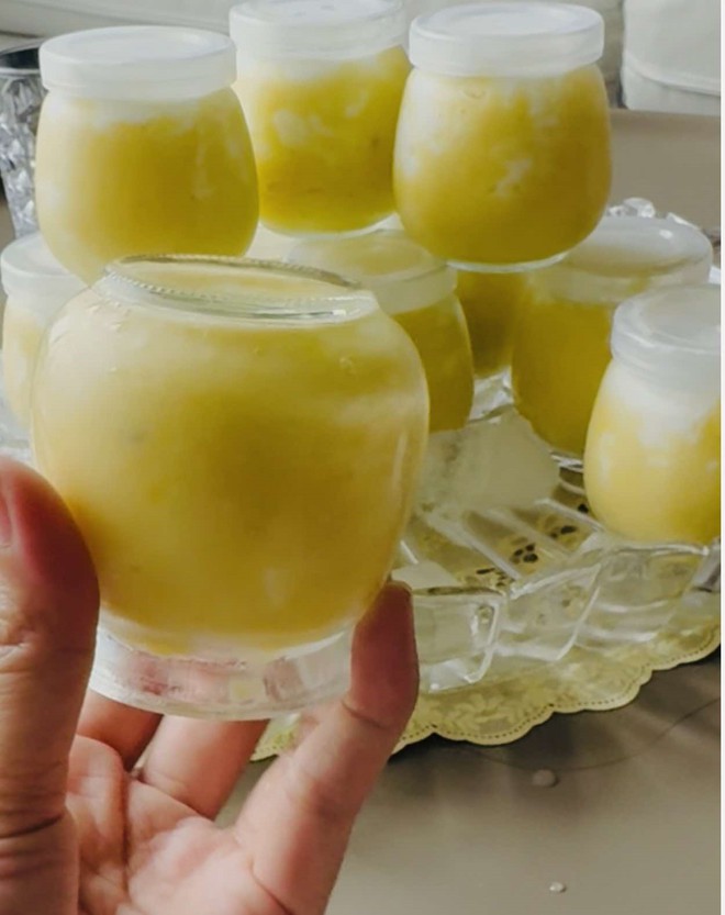 Cho thêm nguyên liệu này vào khi làm sữa chua: Thành phẩm vừa mịn mướt, dẻo thơm, úp ngược cũng không rơi!- Ảnh 15. Cho thêm nguyên liệu này vào khi làm sữa chua: Thành phẩm vừa mịn mướt, dẻo thơm, úp ngược cũng không rơi!- Ảnh 15.