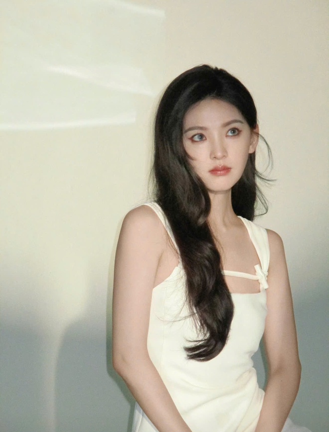 Chương Nhược Nam sexy thành công chỉ với 1 thay đổi- Ảnh 13. Chương Nhược Nam sexy thành công chỉ với 1 thay đổi- Ảnh 13.