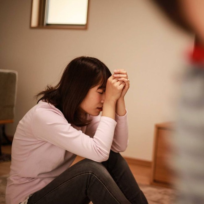 Mẹ làm việc nhà quần quật khi 2 đứa con đóng sập cửa phòng: Khoảng cách thế hệ và sự lệch pha yêu thương- Ảnh 2. Mẹ làm việc nhà quần quật khi 2 đứa con đóng sập cửa phòng: Khoảng cách thế hệ và sự lệch pha yêu thương- Ảnh 2.