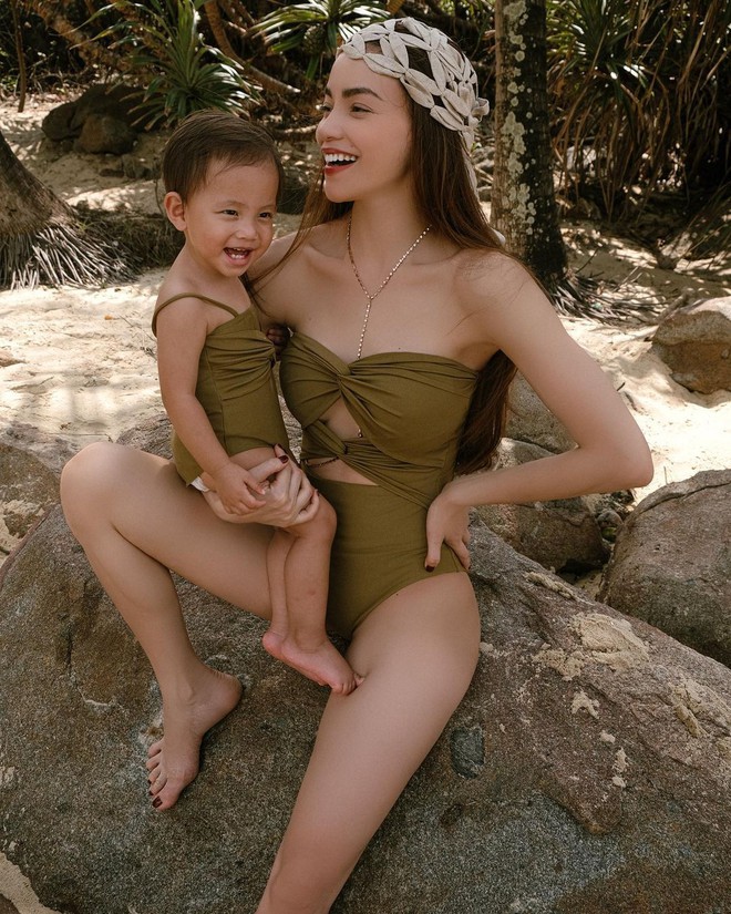 Nửa thập kỉ trôi qua, Hồ Ngọc Hà diện bikini vẫn cứ "đỉnh nóc, kịch trần"!- Ảnh 11. Nửa thập kỉ trôi qua, Hồ Ngọc Hà diện bikini vẫn cứ "đỉnh nóc, kịch trần"!- Ảnh 11.