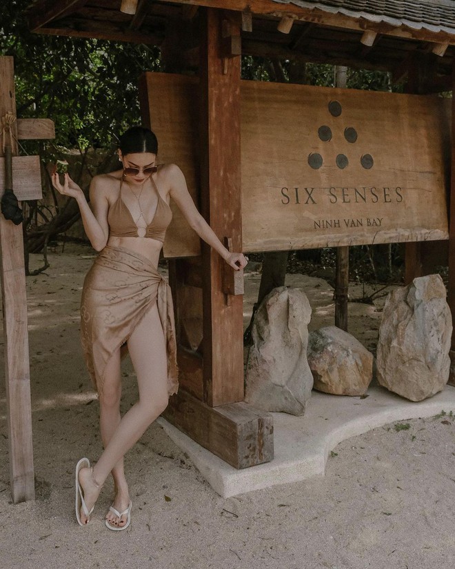 Nửa thập kỉ trôi qua, Hồ Ngọc Hà diện bikini vẫn cứ "đỉnh nóc, kịch trần"!- Ảnh 16. Nửa thập kỉ trôi qua, Hồ Ngọc Hà diện bikini vẫn cứ "đỉnh nóc, kịch trần"!- Ảnh 16.
