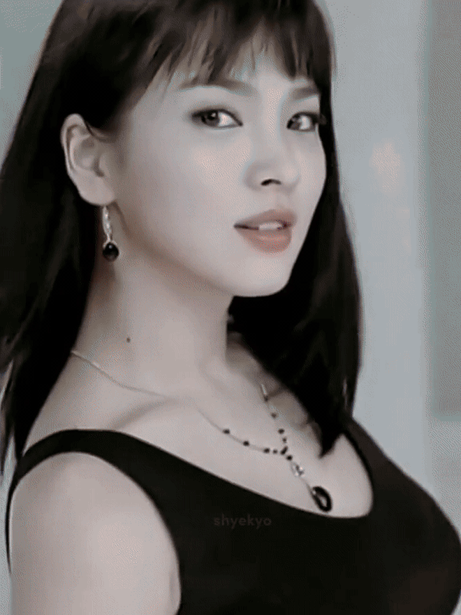 Song Hye Kyo một thời là "sách mẫu" Y2K, loạt khoảnh khắc huyền thoại sau hơn 20 năm vẫn hot- Ảnh 8. hi88 hi880 một thời là "sách mẫu" Y2K, loạt khoảnh khắc huyền thoại sau hơn 20 năm vẫn hot- Ảnh 8.